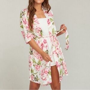 Show Me Your Mumu floral Pink & White Robe with Tie Waist